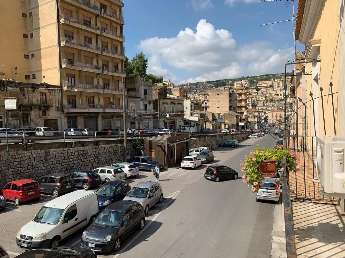 La Casetta A Modica Centro Apartament